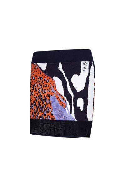 Fashionable golf skirt with trendy animal print