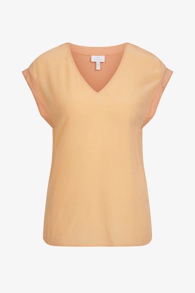 T-shirt with dropped shoulder
