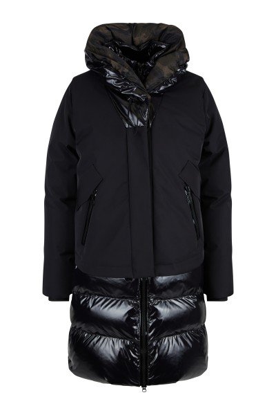 Double-layered real down coat in a material mix