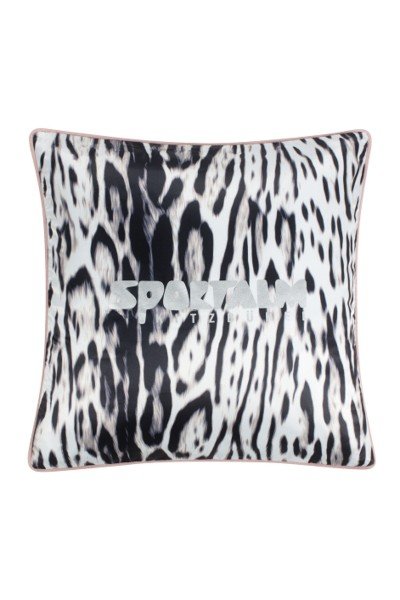 Decorative cushion cover with fashionable print