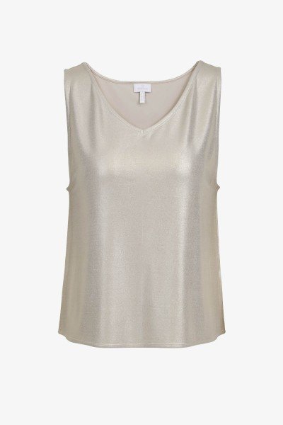 Casual top with elegant shimmer